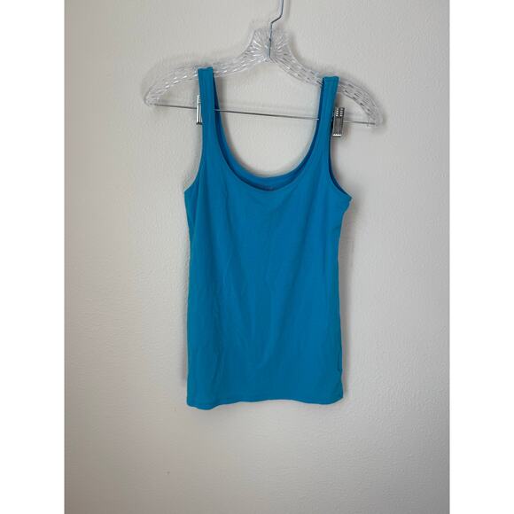 Lilly Pulitzer Blue Basic Scoop Neck Tank Top Size Medium - Picture 2 of 5